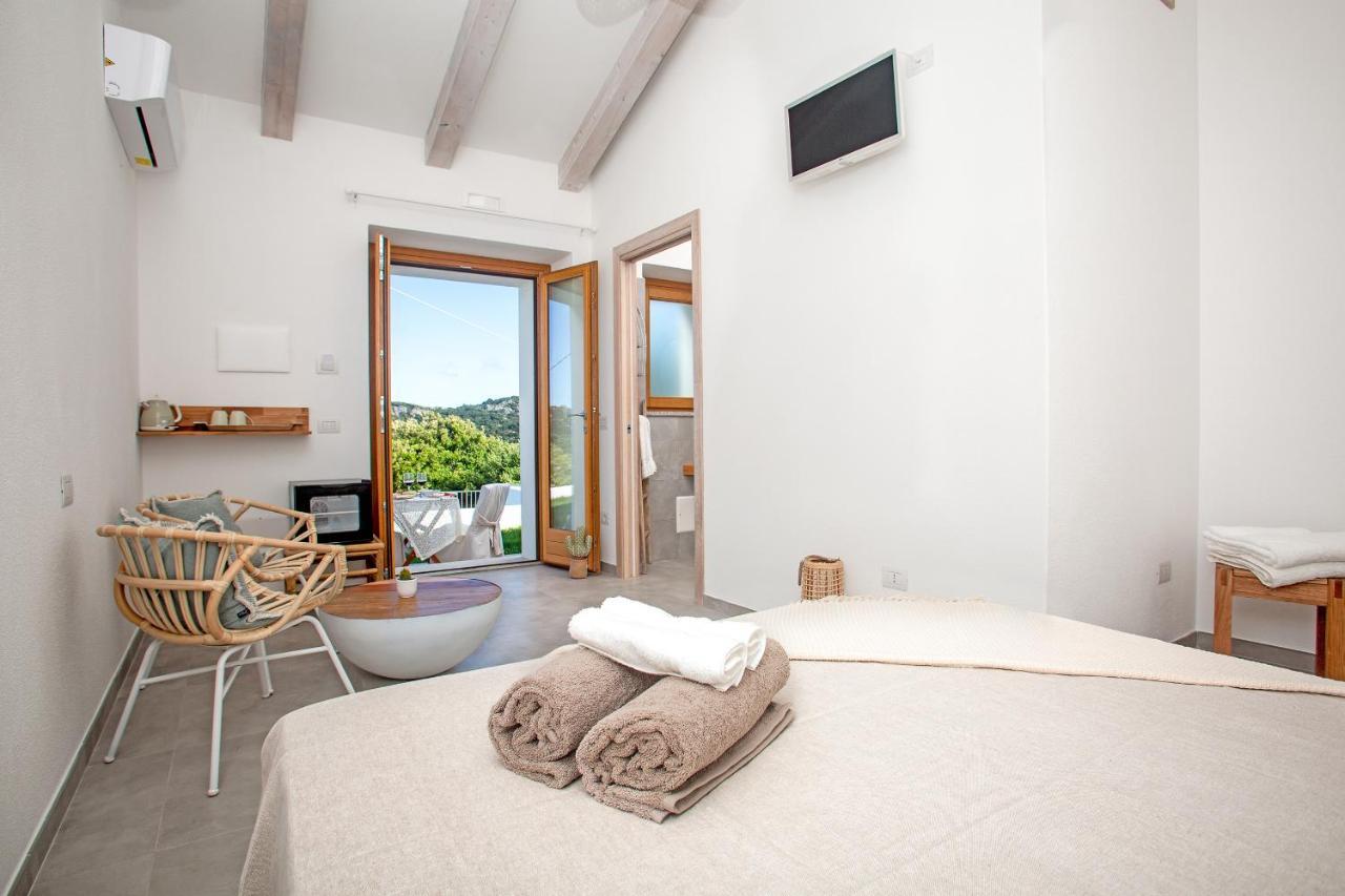 La Casa Di Memmi Suites & Rooms Santa Teresa Gallura Buitenkant foto