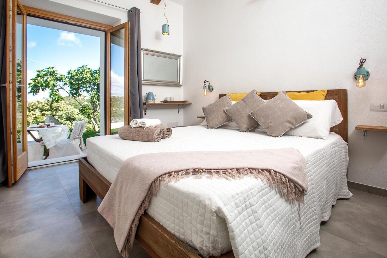 La Casa Di Memmi Suites & Rooms Santa Teresa Gallura Buitenkant foto