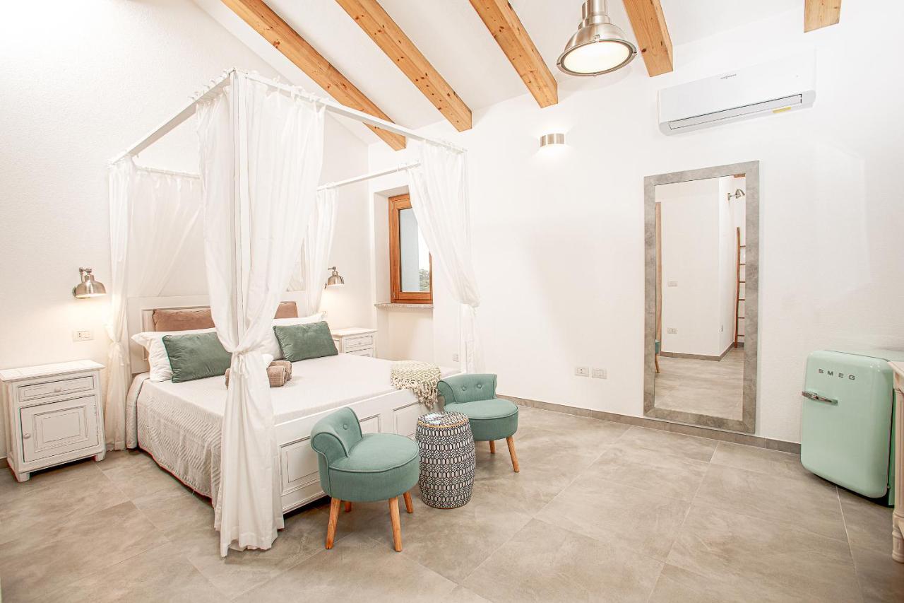 La Casa Di Memmi Suites & Rooms Santa Teresa Gallura Buitenkant foto