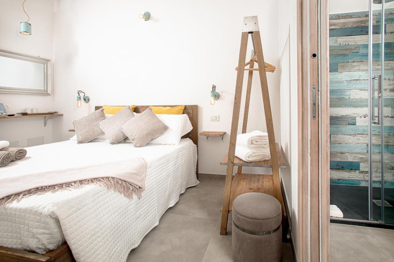 La Casa Di Memmi Suites & Rooms Santa Teresa Gallura Buitenkant foto